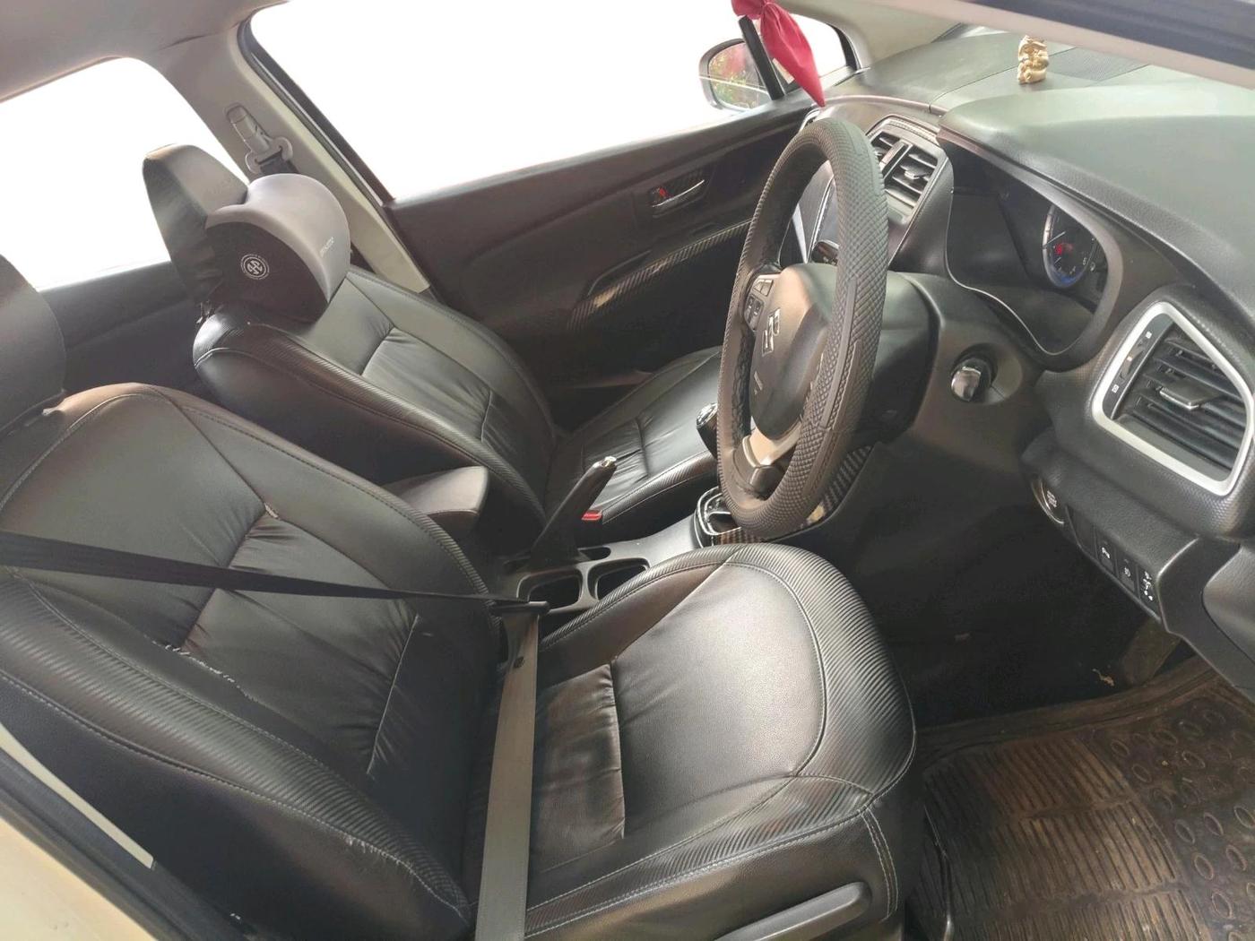 2016 Maruti S Cross ZETA 1.3, Diesel, Manual, 1,04,214 km, interior