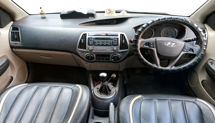 2014 Hyundai i20 SPORTZ 1.2, CNG, Manual, 16,493 km, interior