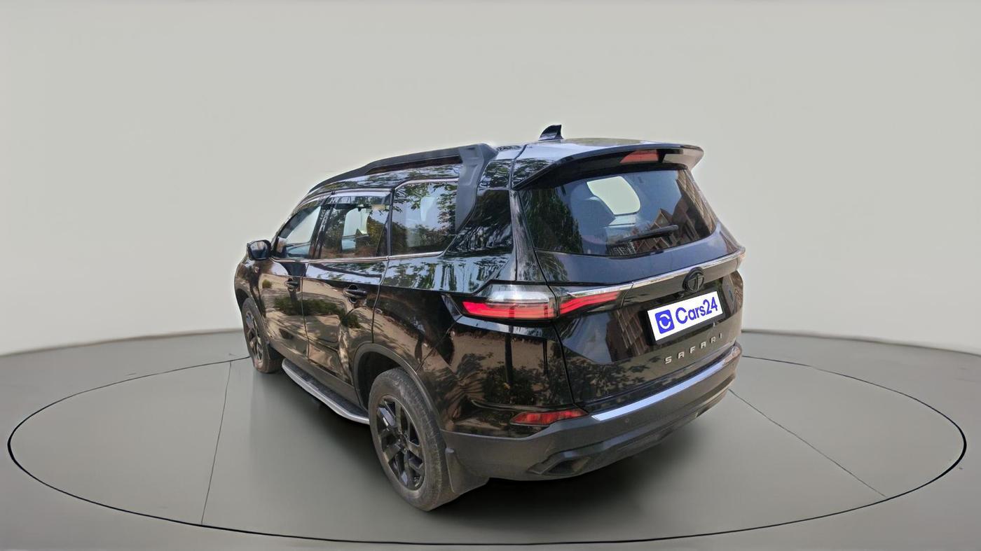 2023 Tata Safari XZA PLUS O RED DARK , Diesel, Automatic, 32,890 km, exterior