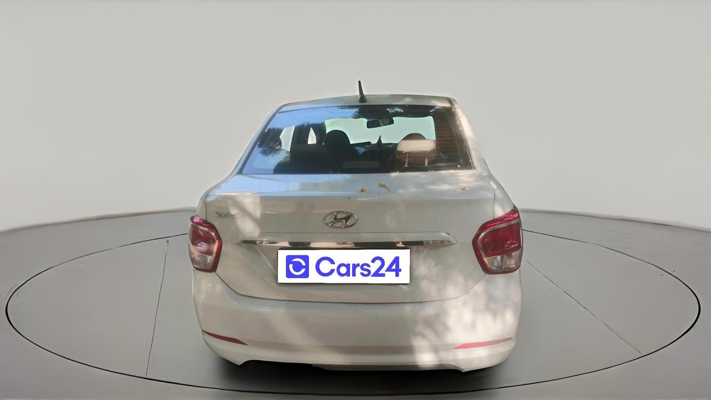 2014 Hyundai Xcent S (O) 1.2, Petrol, Manual, 31,656 km, exterior