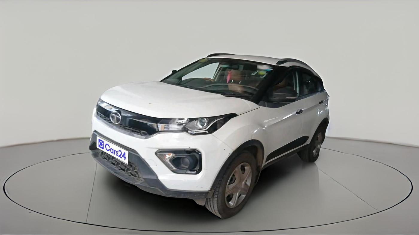 2020 Tata NEXON XMA DIESEL, Diesel, Automatic, 72,108 km, exterior