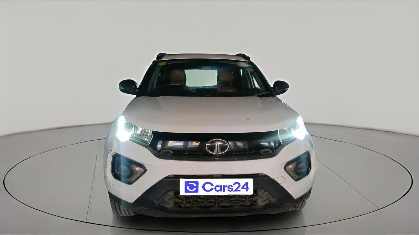 2020 Tata NEXON XMA DIESEL, Diesel, Automatic, 72,108 km, exterior