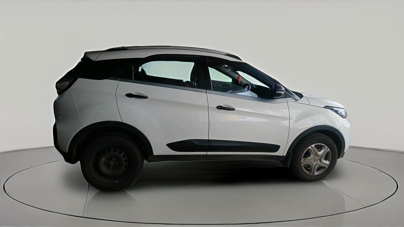 2020 Tata NEXON XMA DIESEL, Diesel, Automatic, 72,108 km, exterior