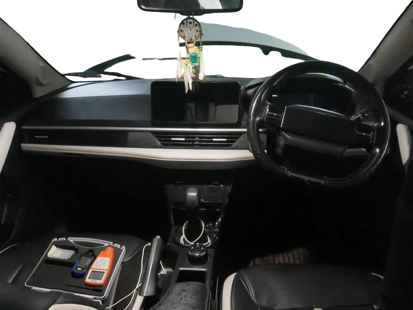 2024 Tata NEXON CREATIVE + 1.2 PETROL, Petrol, Manual, 31,627 km, interior