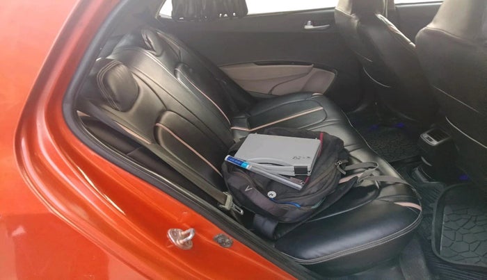 2017 Hyundai Grand i10 SPORTZ (O) AT 1.2 KAPPA VTVT, Petrol, Automatic, 51,855 km, interior