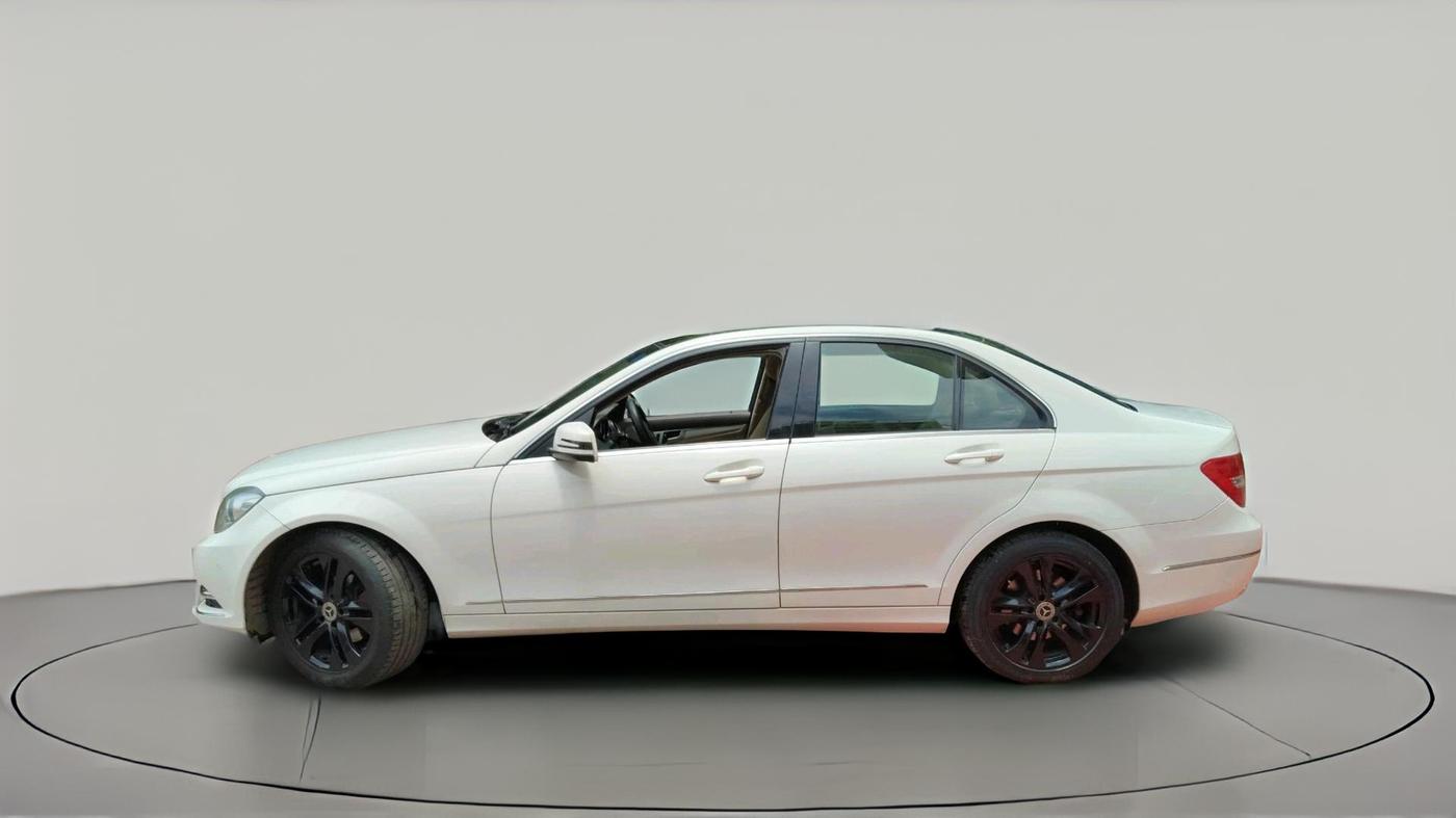 2013 Mercedes Benz C Class C 200 CGI ELEGANCE, Petrol, Automatic, 50,296 km, exterior