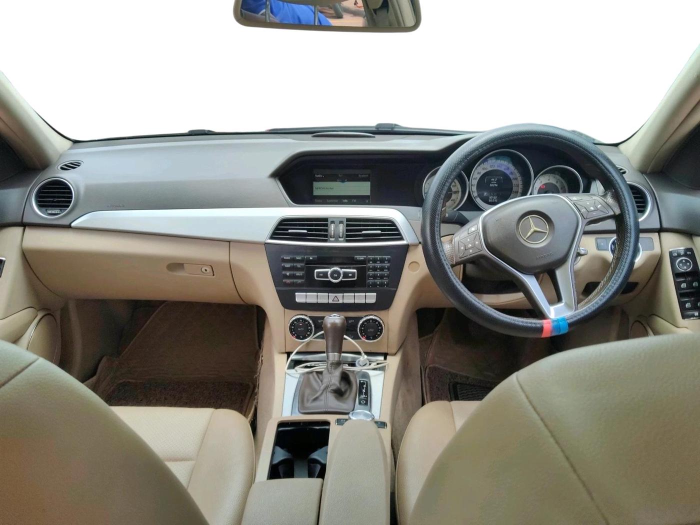 2013 Mercedes Benz C Class C 200 CGI ELEGANCE, Petrol, Automatic, 50,296 km, interior