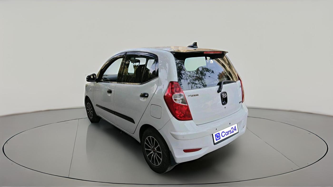 2013 Hyundai i10 ASTA 1.2 AT SUNROOF, CNG, Automatic, 60,584 km, exterior