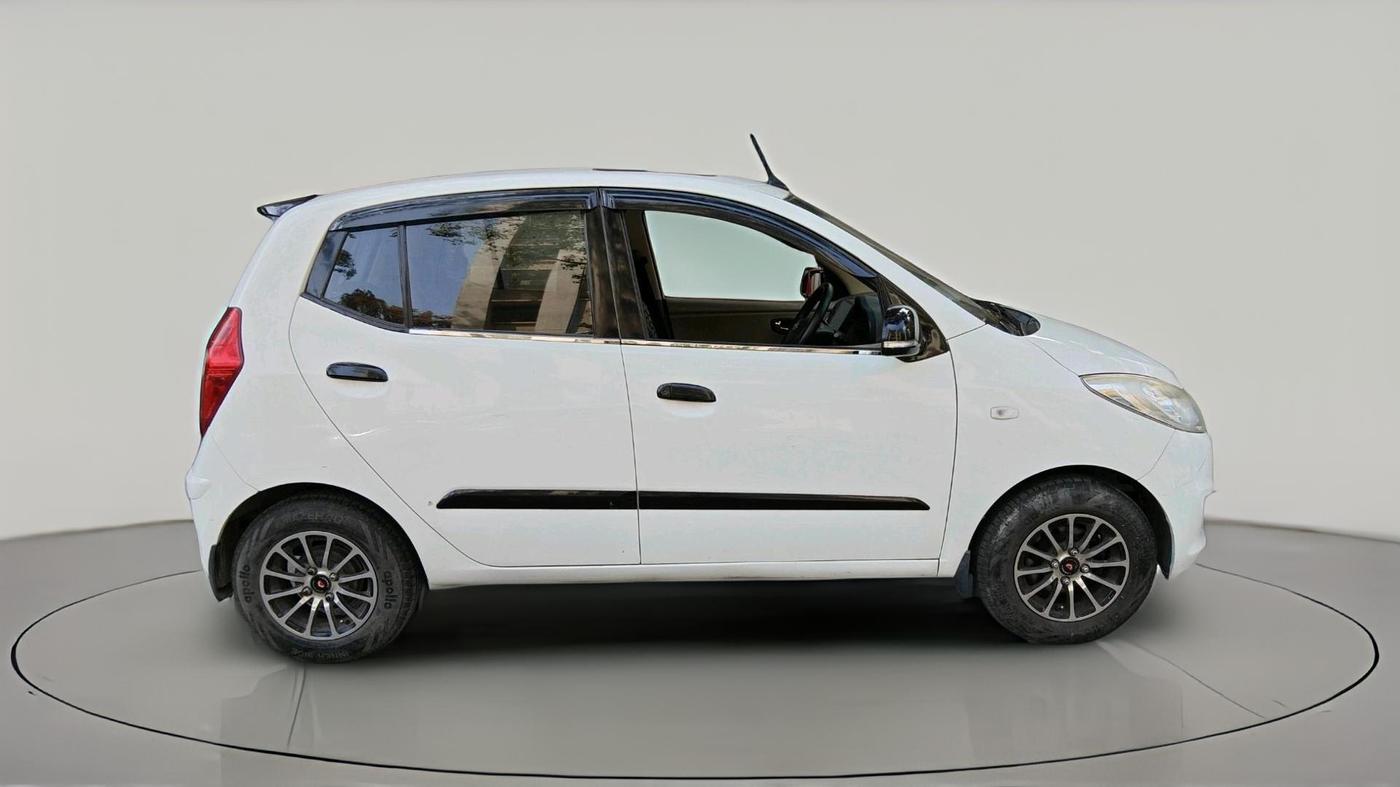 2013 Hyundai i10 ASTA 1.2 AT SUNROOF, CNG, Automatic, 60,584 km, exterior