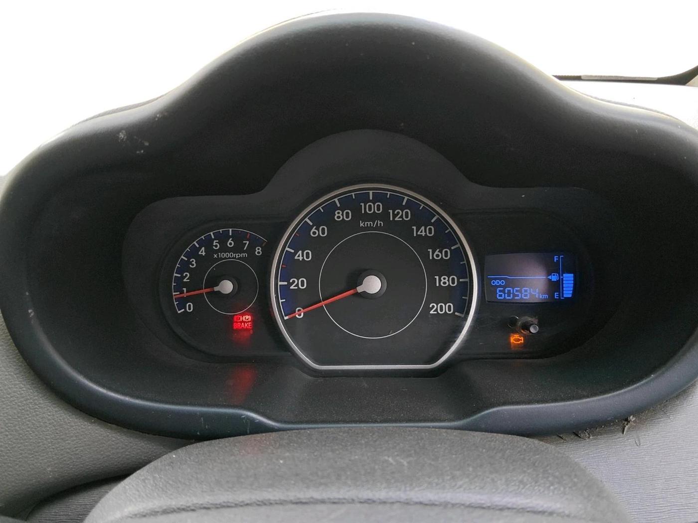 2013 Hyundai i10 ASTA 1.2 AT SUNROOF, CNG, Automatic, 60,584 km, interior