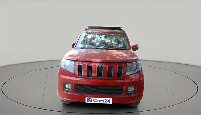 2018 Mahindra TUV300 T10, Diesel, Manual, 1,11,724 km, exterior