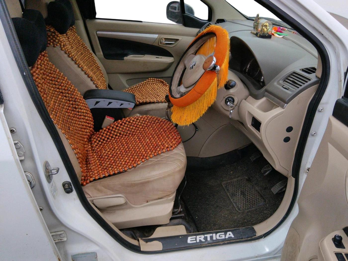 2012 Maruti Ertiga VDI, Diesel, Manual, 1,19,290 km, interior