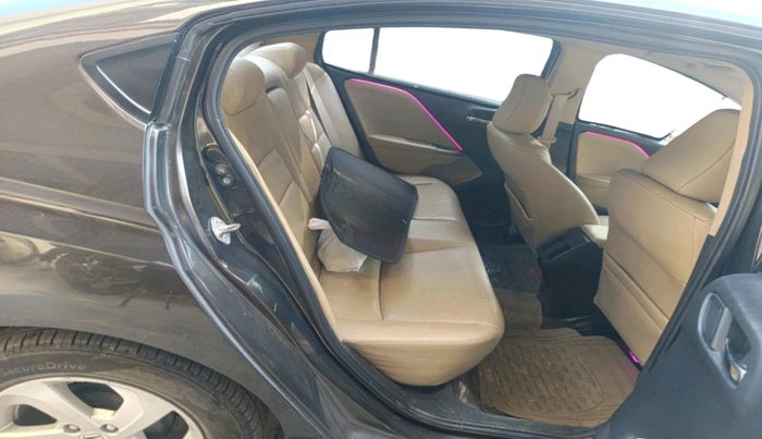 2016 Honda City 1.5L I-VTEC VX CVT, CNG, Automatic, 77,903 km, interior