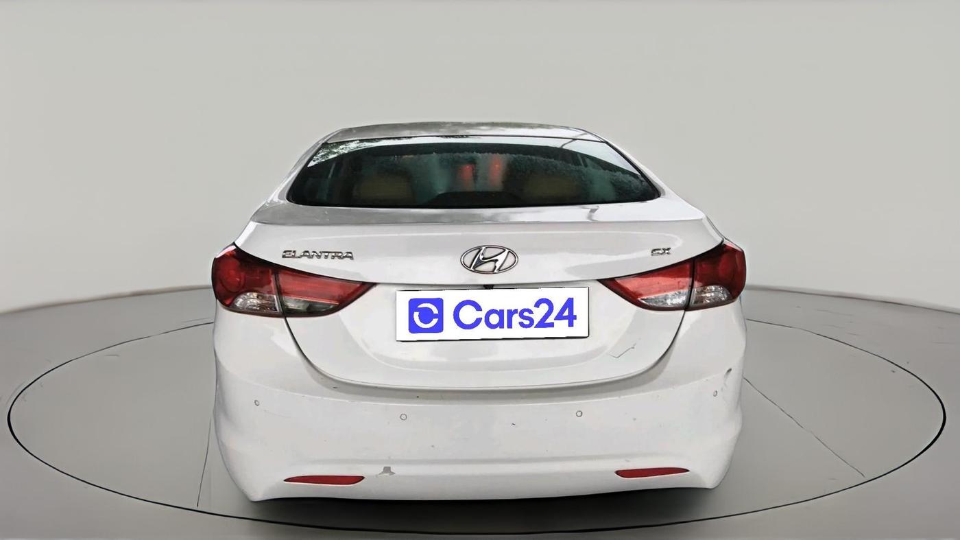 2013 Hyundai New Elantra 1.8 SX MT VTVT, Petrol, Manual, 1,50,000 km, exterior