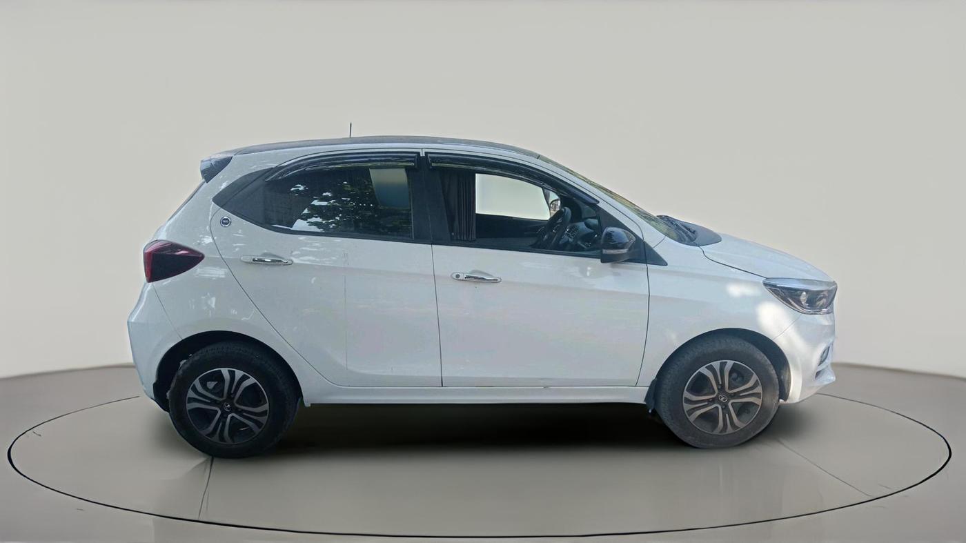 2023 Tata Tiago XZ PLUS CNG, CNG, Manual, 13,241 km, exterior