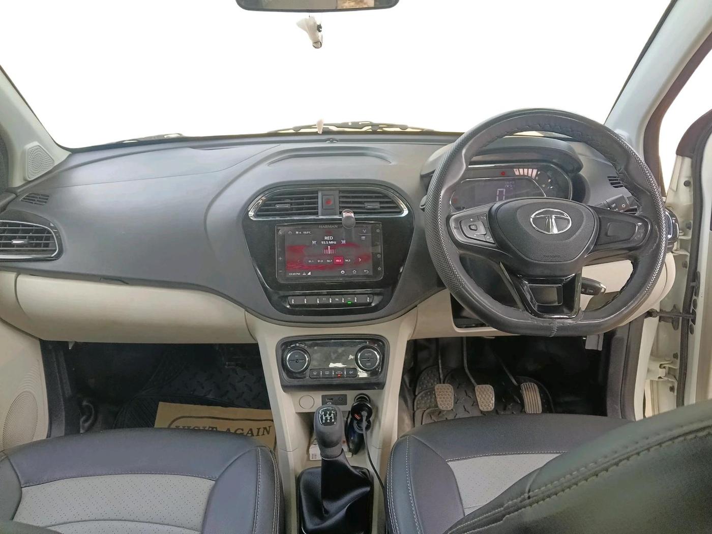 2023 Tata Tiago XZ PLUS CNG, CNG, Manual, 13,241 km, interior