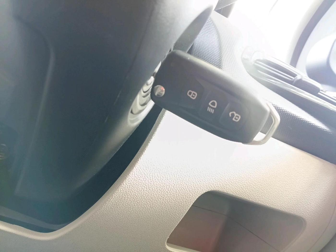 2023 Tata Tiago XZ PLUS CNG, CNG, Manual, 13,241 km, interior