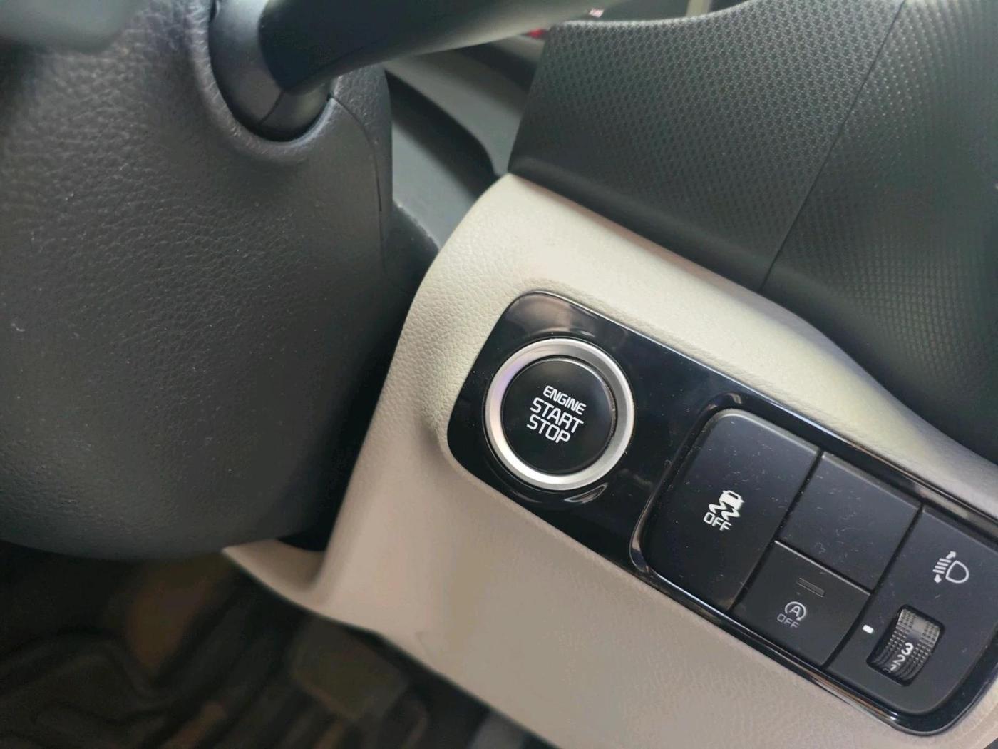 2023 KIA SONET HTX ANNIVERSARY EDITION 1.5 AT, Diesel, Automatic, 50,902 km, interior