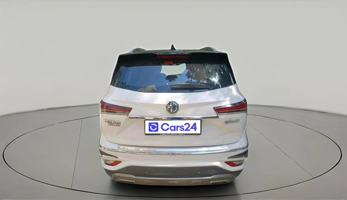 2022 MG HECTOR PLUS SHARP 1.5 PETROL TURBO HYBRID MT 6-STR, Petrol, Manual, 33,896 km, exterior