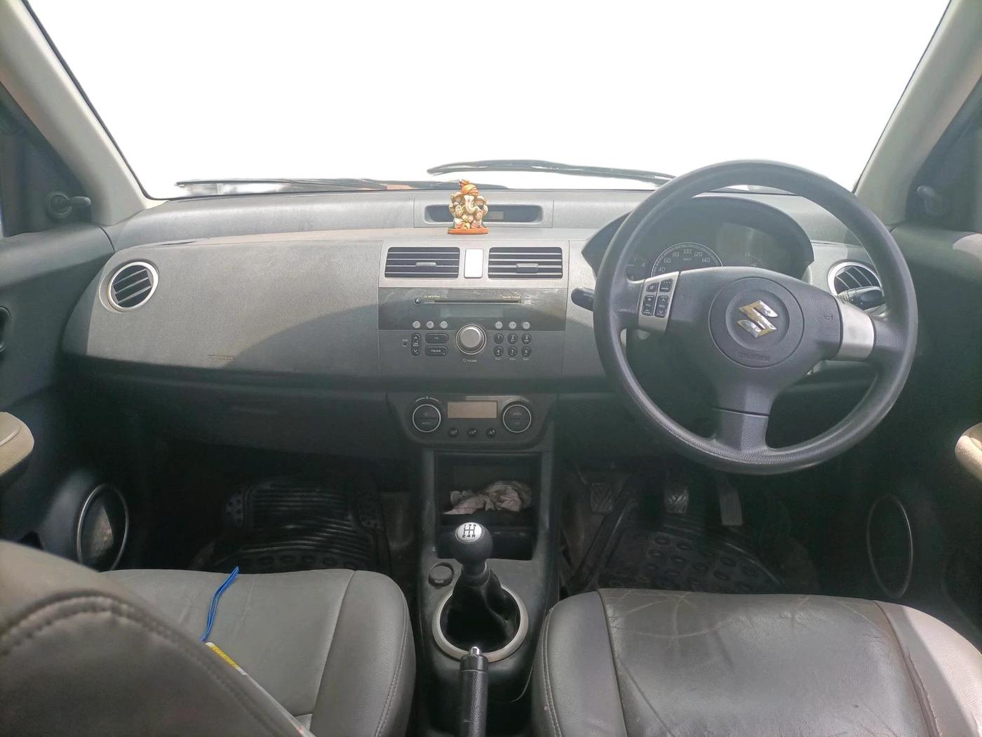 2011 Maruti Swift Dzire ZXI, Petrol, Manual, 64,569 km, interior