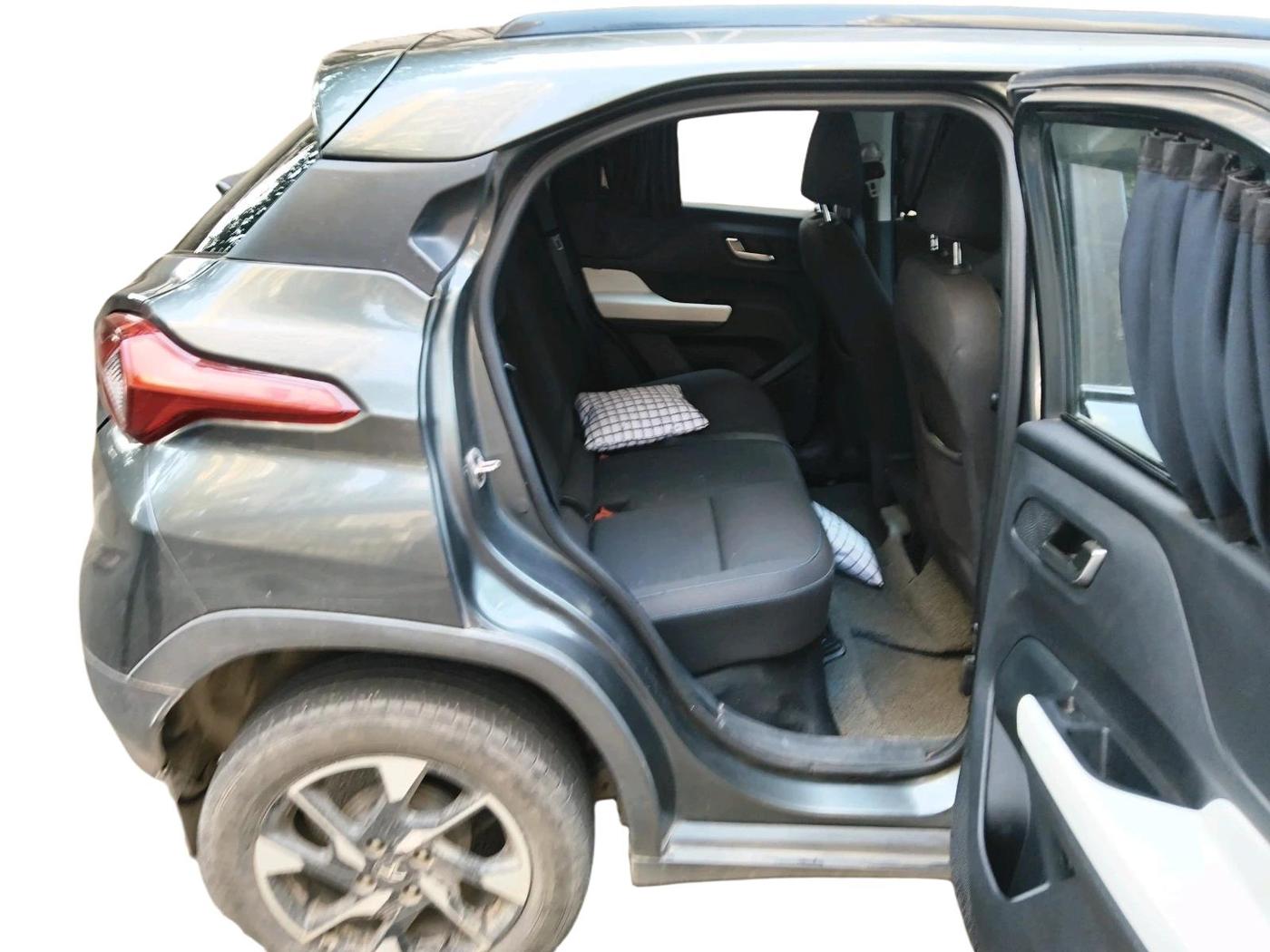 2023 Tata PUNCH CREATIVE  AMT, Petrol, Automatic, 30,929 km, interior