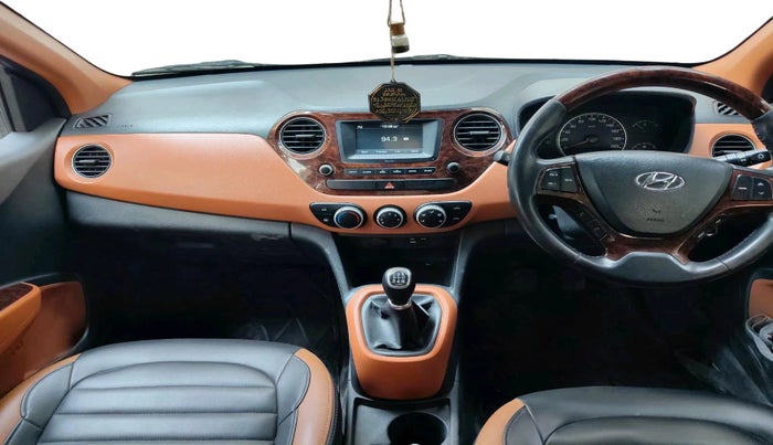 2017 Hyundai Grand i10 SPORTZ 1.2 KAPPA VTVT, Petrol, Manual, 67,216 km, interior