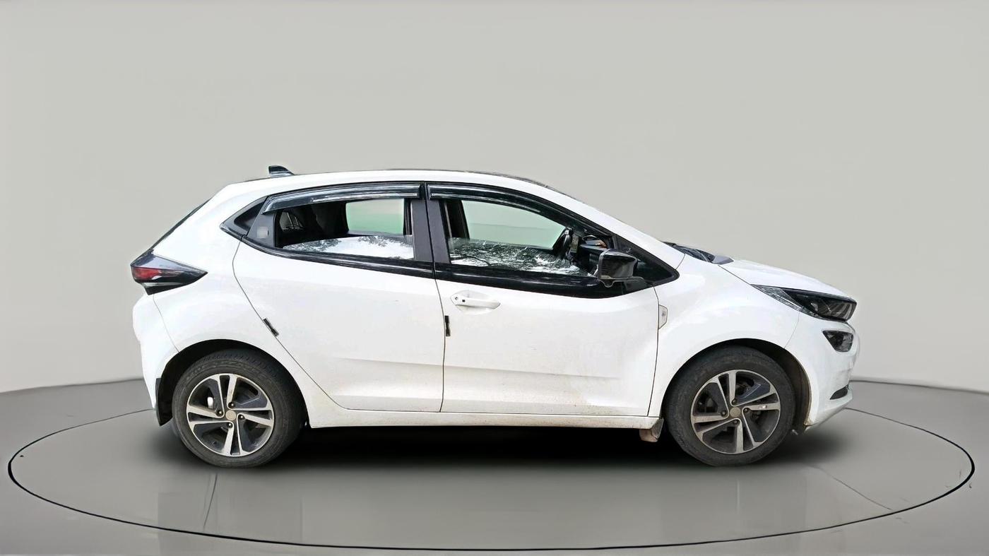 2024 Tata ALTROZ XZ Plus (S) Lux CNG , CNG, Manual, 19,057 km, exterior