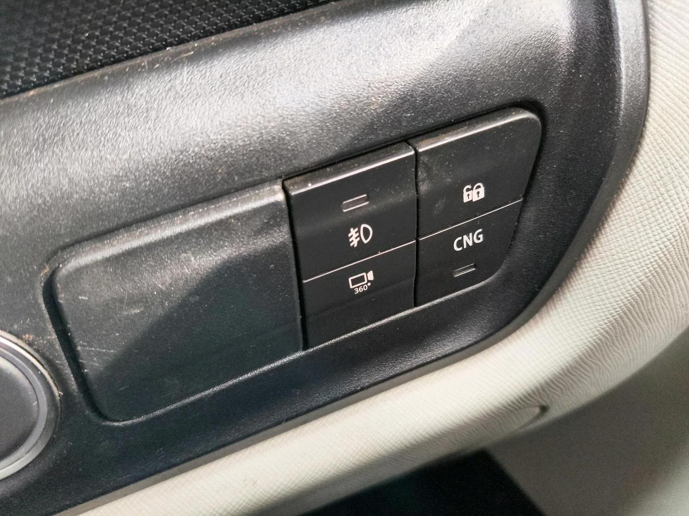 2024 Tata ALTROZ XZ Plus (S) Lux CNG , CNG, Manual, 19,057 km, interior
