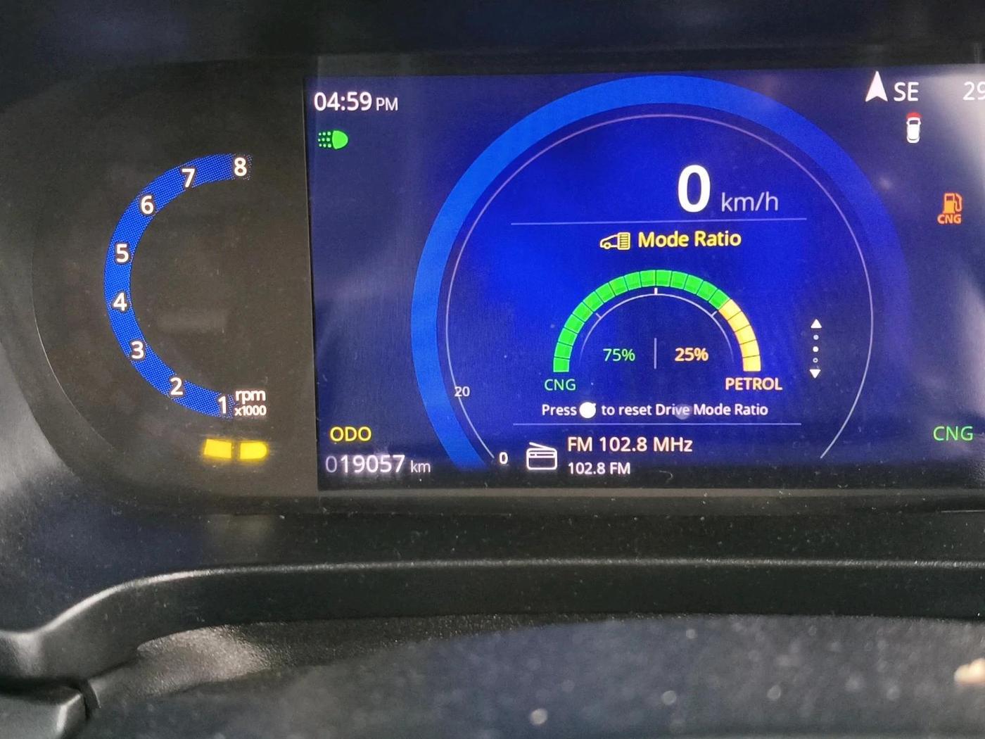 2024 Tata ALTROZ XZ Plus (S) Lux CNG , CNG, Manual, 19,057 km, interior