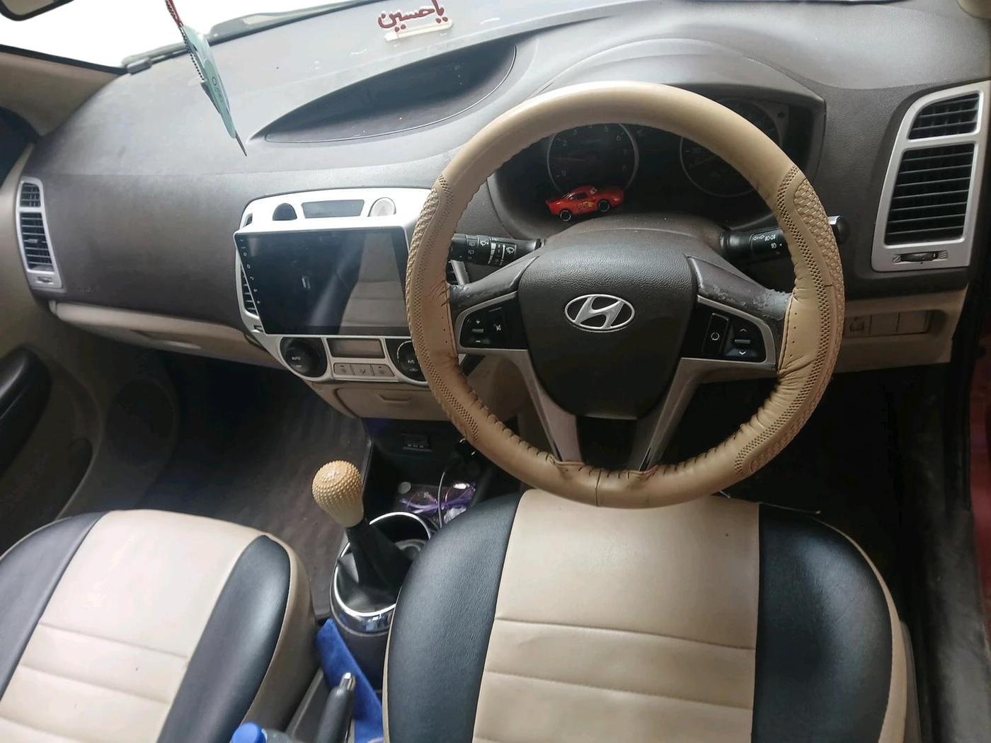 2010 Hyundai i20 ASTA 1.2, Petrol, Manual, 25,805 km, interior