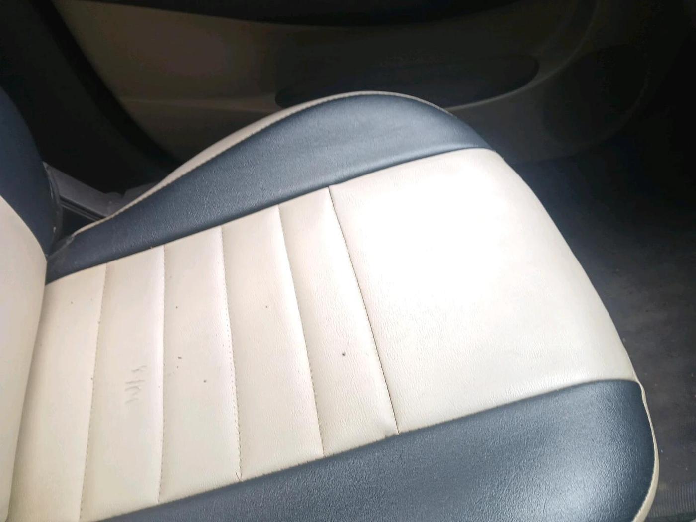 2010 Hyundai i20 ASTA 1.2, Petrol, Manual, 25,805 km, interior
