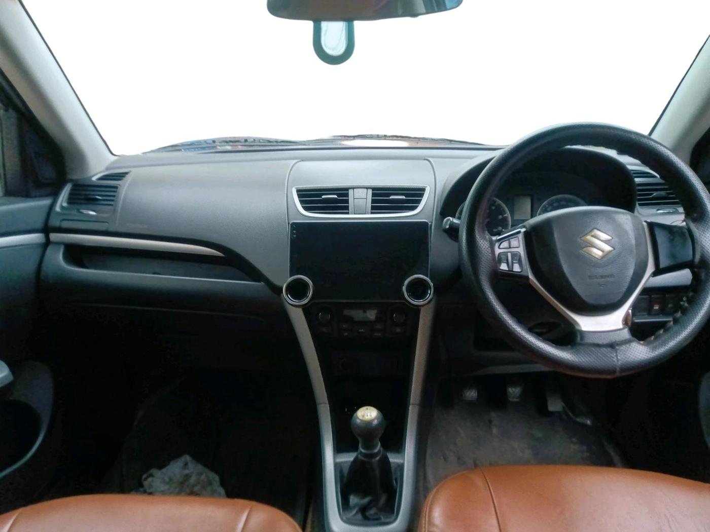 2011 Maruti Swift ZDI, Diesel, Manual, 1,70,048 km, interior