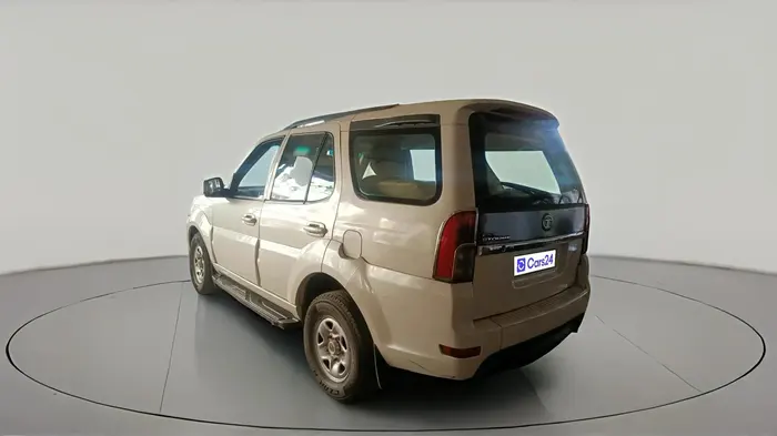 2014 Tata Safari Storme 2.2 EX 4X2, Diesel, Manual, 1,43,776 km, exterior