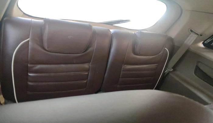 2014 Mahindra XUV500 W8, Diesel, Manual, 1,39,068 km, interior