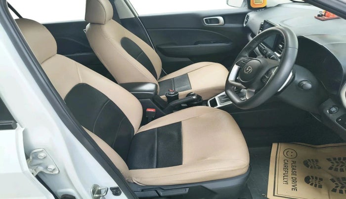 2021 Hyundai VENUE SX PLUS 1.0 TURBO DCT, Petrol, Automatic, 40,349 km, interior