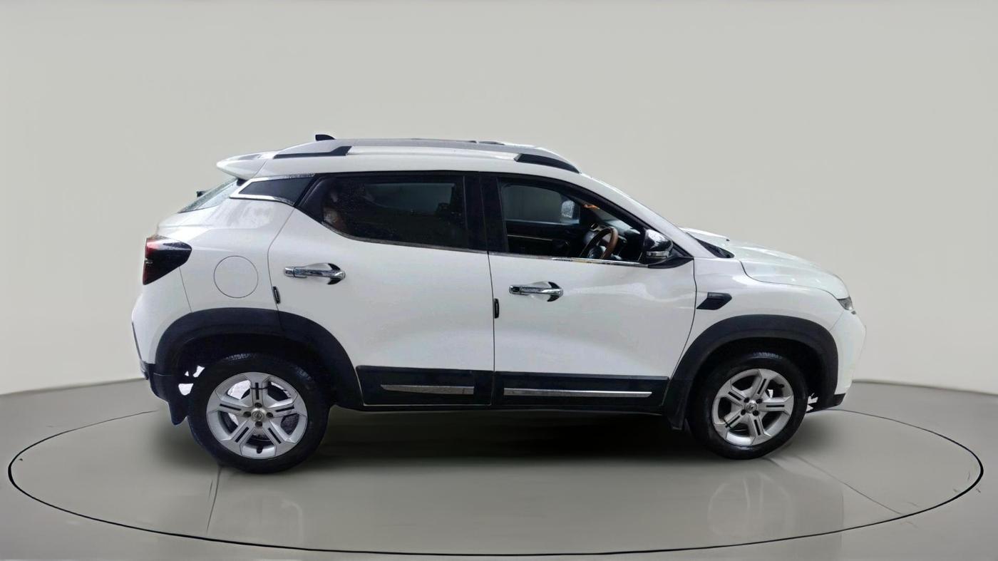 2023 Renault Kiger RXT MT, Petrol, Manual, 40,108 km, exterior