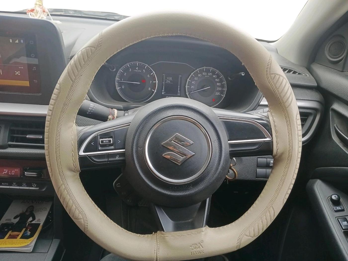 2023 Maruti BREZZA VXI, Petrol, Manual, 10,275 km, interior