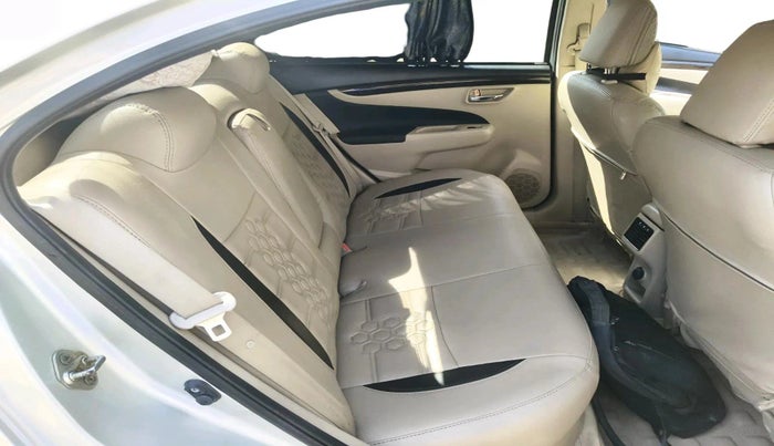 2017 Maruti Ciaz DELTA 1.4 MT PETROL, Petrol, Manual, 82,000 km, interior