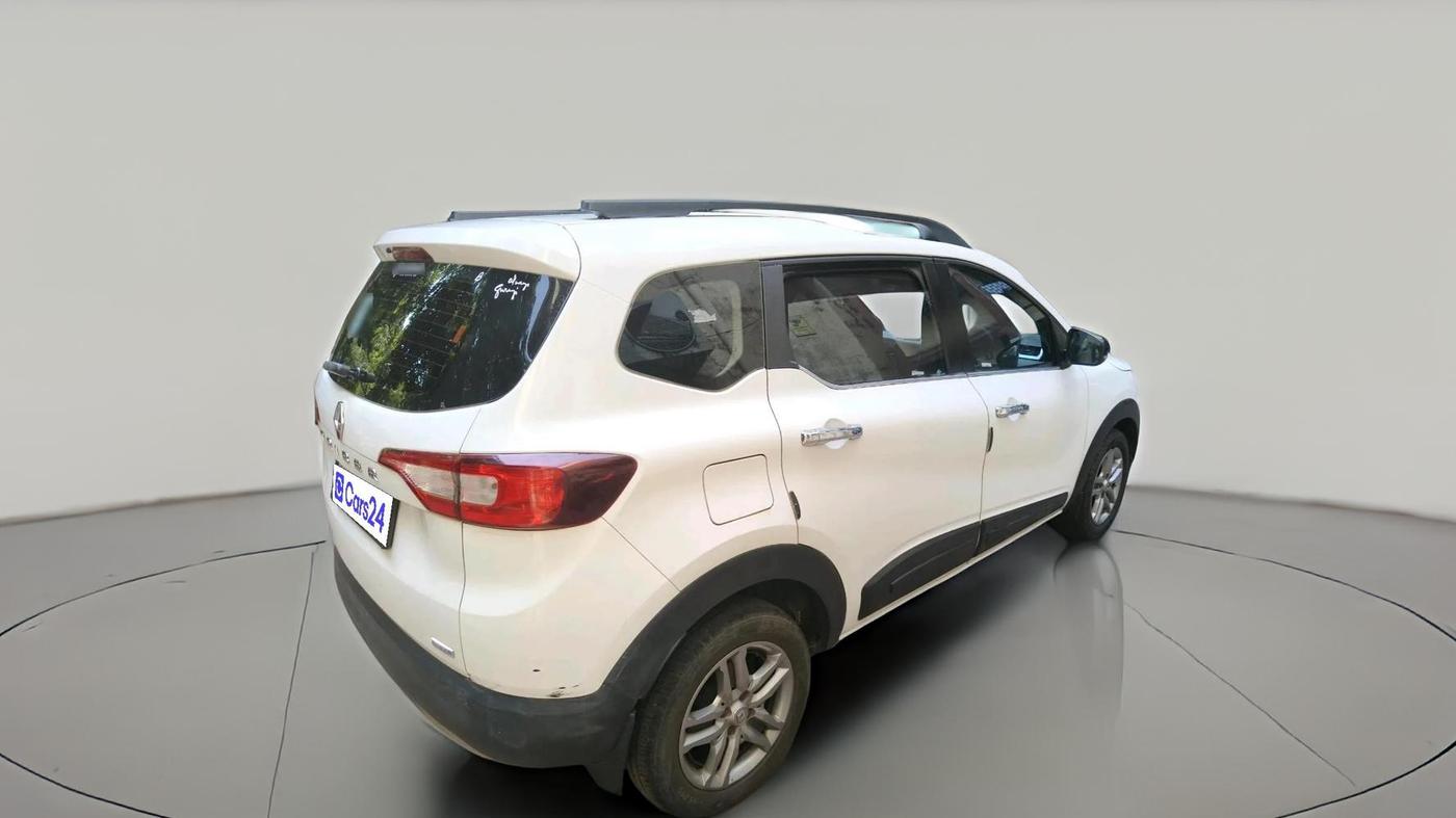 2021 Renault TRIBER RXZ AMT, Petrol, Automatic, 49,559 km, exterior