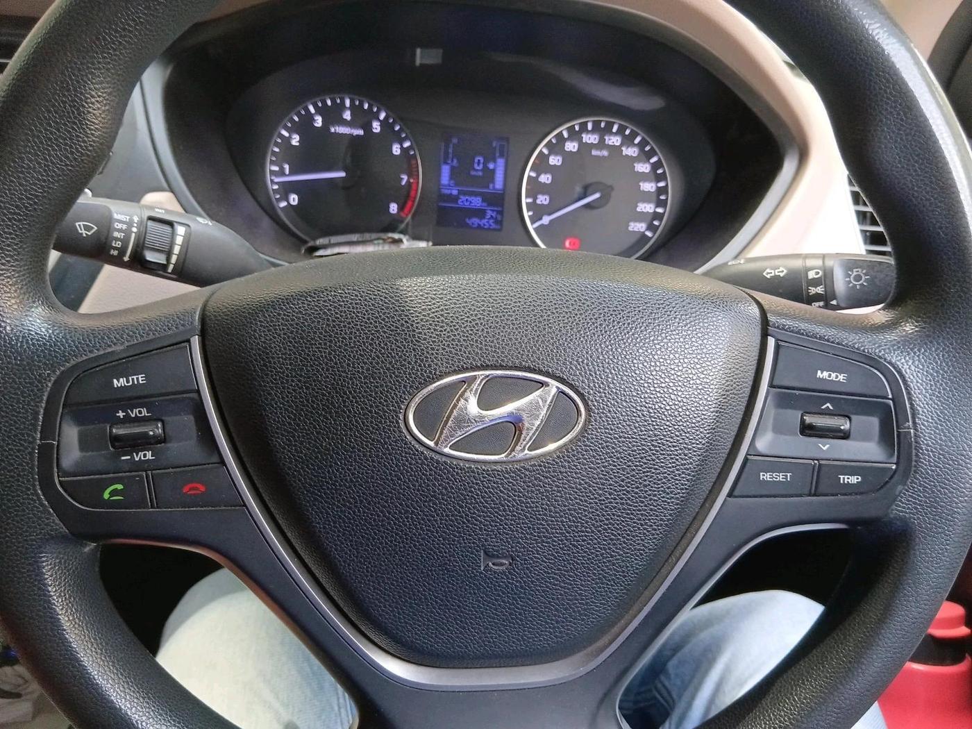 2015 Hyundai Elite i20 MAGNA 1.2, Petrol, Manual, 50,928 km, interior