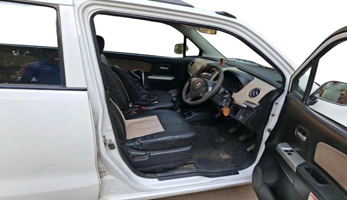 2017 Maruti Wagon R 1.0 LXI CNG, CNG, Manual, 1,62,607 km, interior