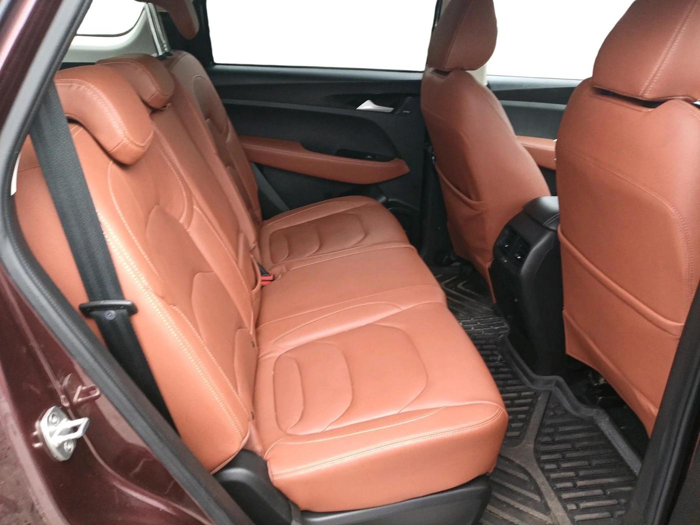 2022 MG HECTOR PLUS SELECT 2.0 DIESEL TURBO MT 7-STR, Diesel, Manual, 44,257 km, interior