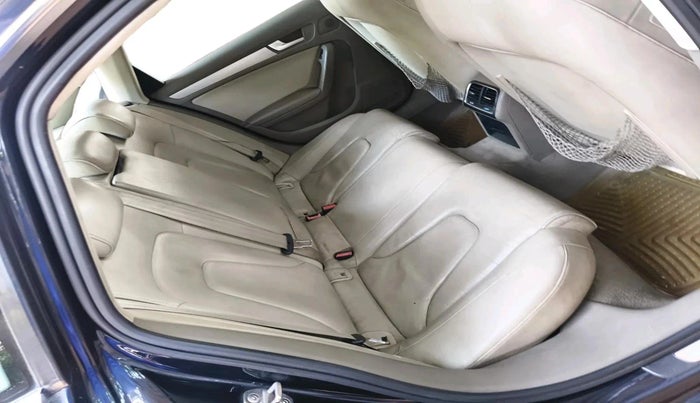 2011 Audi A4 2.0 TDI, Diesel, Automatic, 1,10,129 km, interior