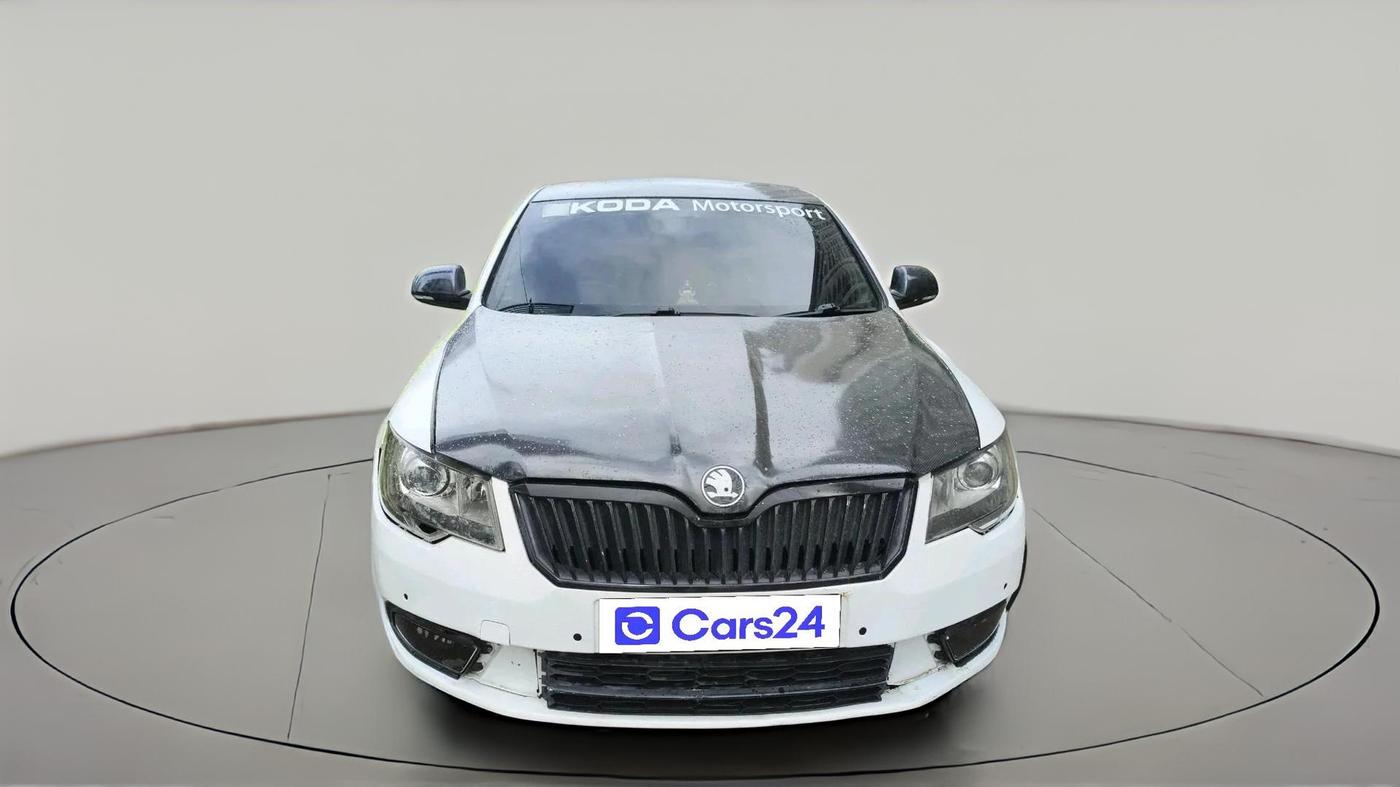 2014 Skoda Superb ELEGANCE 1.8 TSI AT, Petrol, Automatic, 93,764 km, exterior