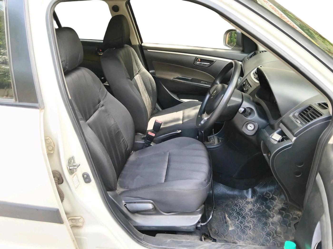2013 Maruti Swift VXI, Petrol, Manual, 53,513 km, interior