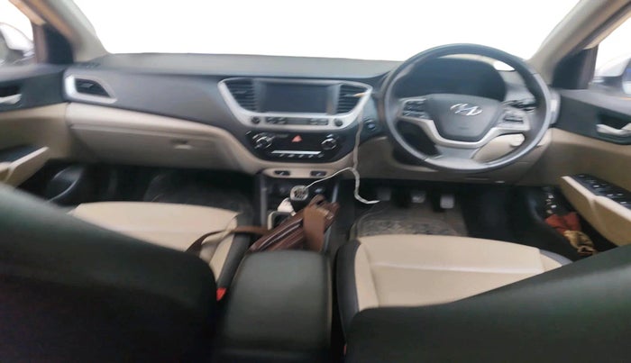 2019 Hyundai Verna 1.6 VTVT SX O, Petrol, Manual, 22,834 km, interior