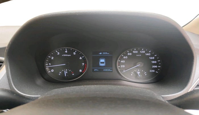 2019 Hyundai Verna 1.6 VTVT SX O, Petrol, Manual, 22,834 km, interior