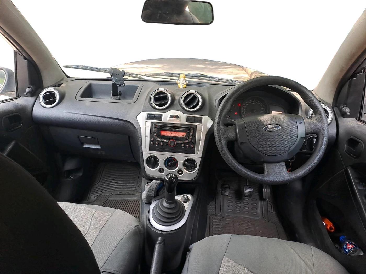 2011 Ford Figo EXI 1.2 PETROL, Petrol, Manual, 37,196 km, interior