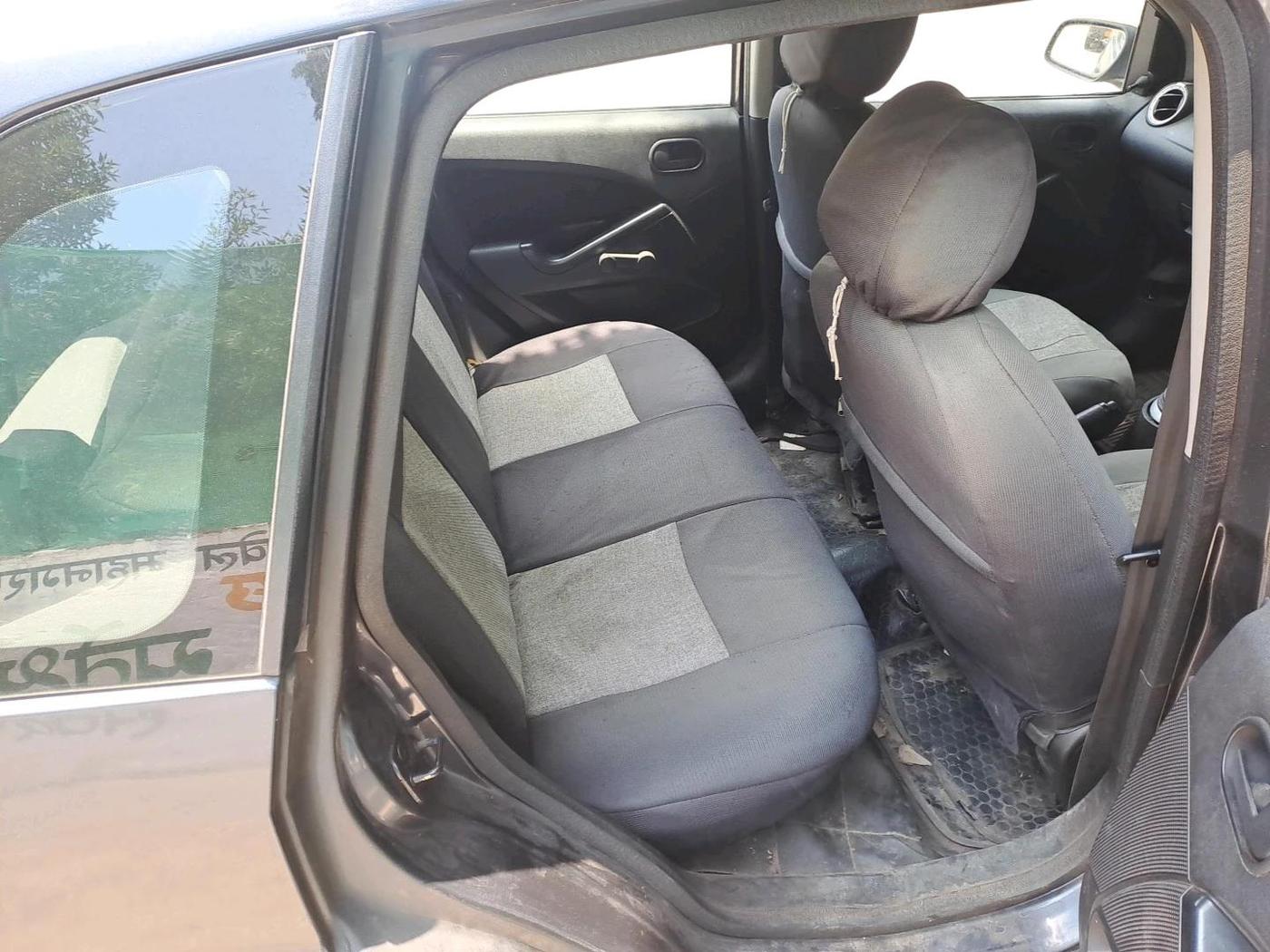 2011 Ford Figo EXI 1.2 PETROL, Petrol, Manual, 37,196 km, interior