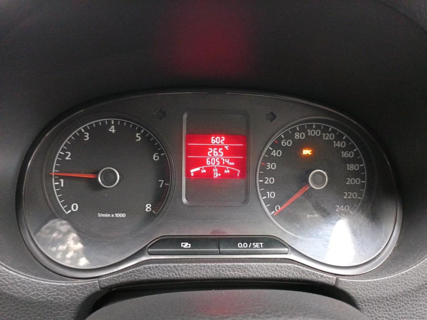 2012 Volkswagen Polo HIGHLINE 1.6L, Petrol, Manual, 60,574 km, interior